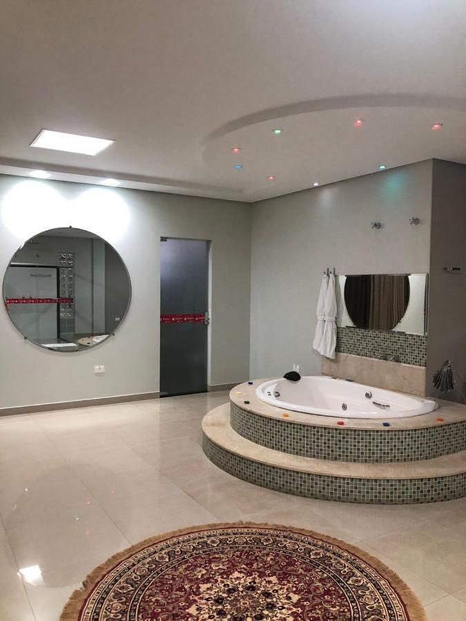 Hotel Baeza Goiatuba Esterno foto