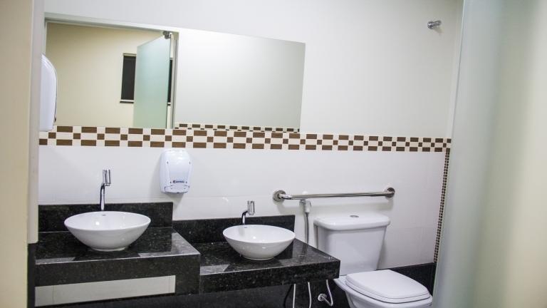 Hotel Baeza Goiatuba Esterno foto