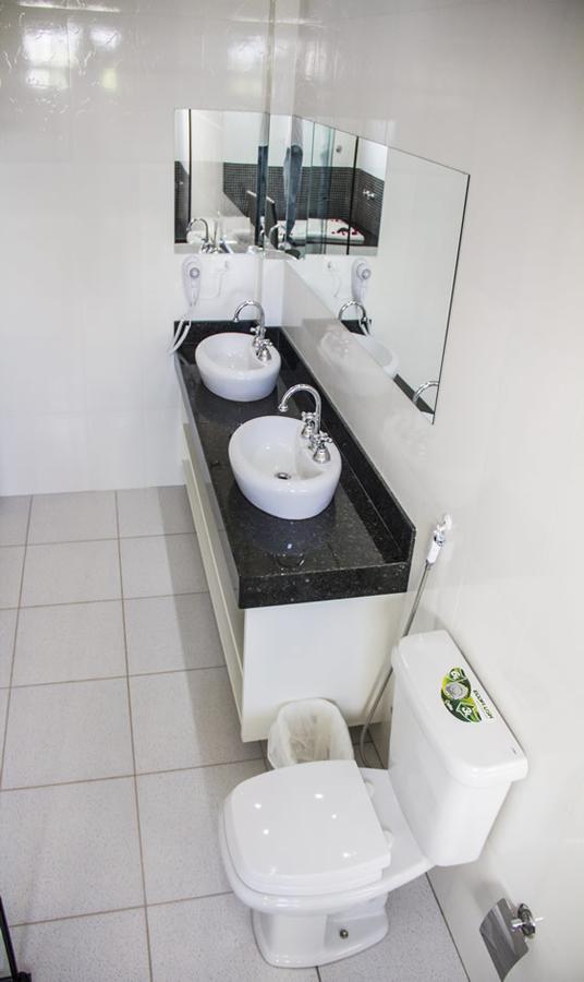 Hotel Baeza Goiatuba Esterno foto